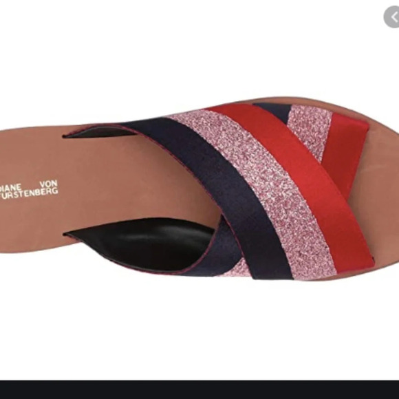 Diane Von Furstenberg Red Sandals - Picture 2 of 6